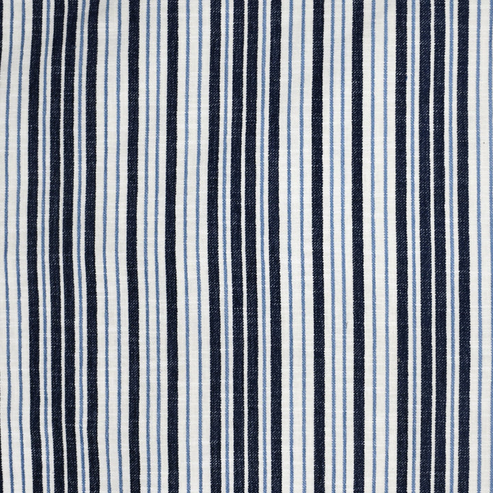 S3780 Fountain by Greenhouse Fabric 62.54% Polyester, 16.64% Rayon, 13.05% Polyester, 7.77% Cotton USA 63,000 </p><p>Repeat: .125" H, 10.25" V 57" - Fabric Carolina -