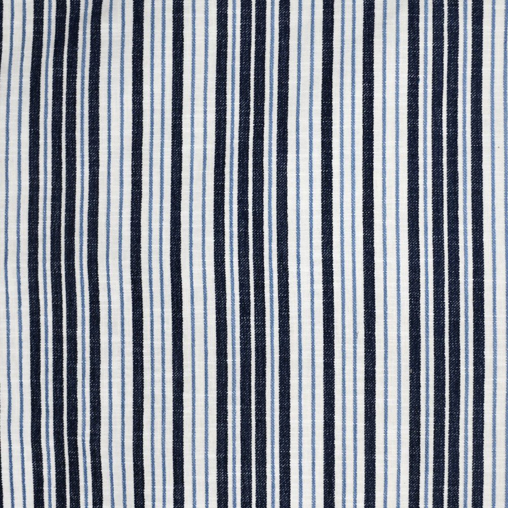 S3780 Fountain by Greenhouse Designer Fabric 62.54% Polyester, 16.64% Rayon, 13.05% Polyester, 7.77% Cotton USA 63,000 </p><p>Repeat: .125" H, 10.25" V 57" - Swanky Fabrics -