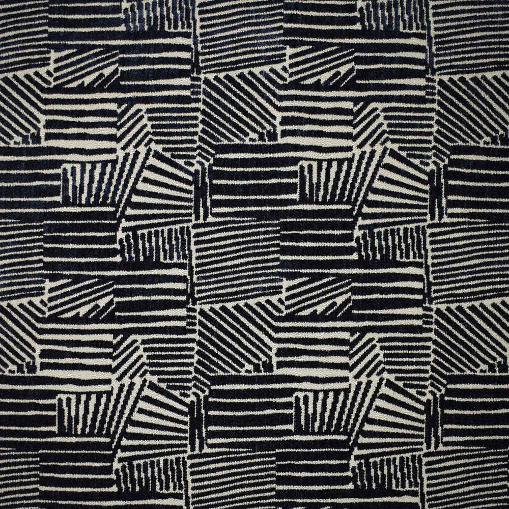 S3859 Onyx by Greenhouse Fabric S51: Granite 66% Polyester, 34% Cotton India 20,000 double rubs </p><p>Repeat: 7.25" H, 6.875" V 54" - Fabric Carolina -