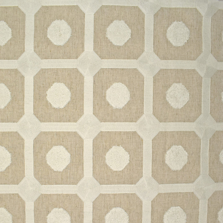 S3894 Beige by Greenhouse Fabric S52: Oyster 68% Polyester, 21% Linen, 11% Cotton With 100% Cotton Embroidery India 9,000 double rubs </p><p>Repeat: 4.5" H, 4.7" V 52" - Fabric Carolina -
