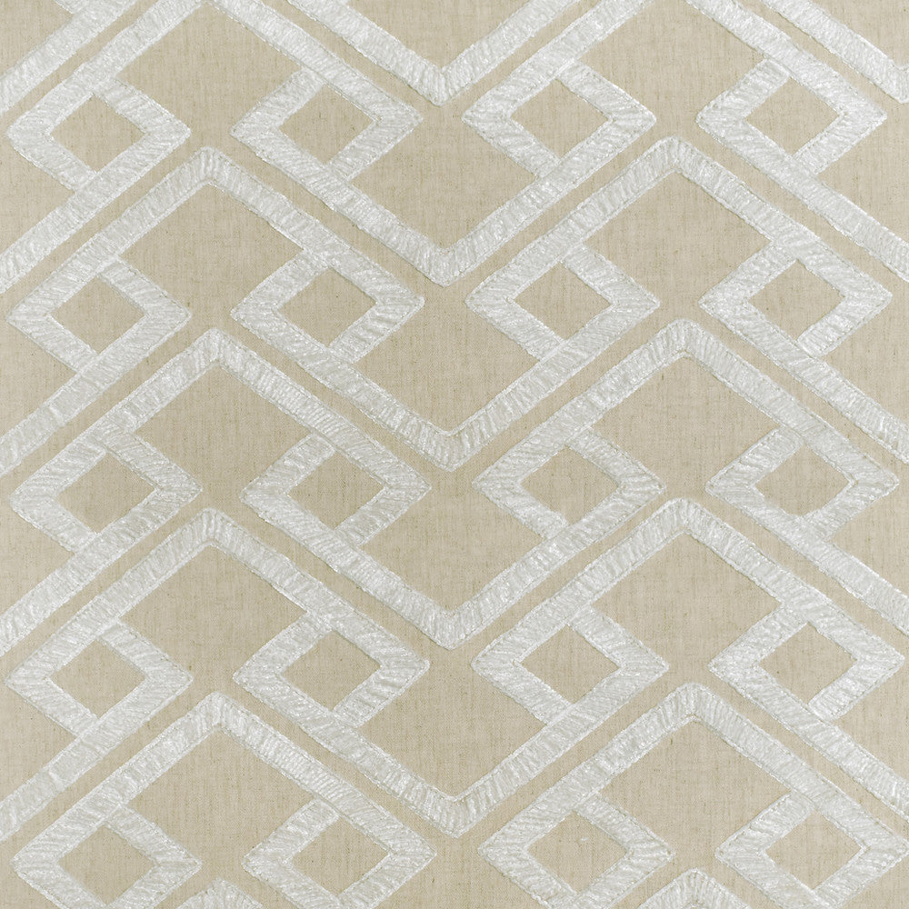 S3899 Cloud by Greenhouse Fabric 68% Polyester, 21% Linen, 11% Cotton With 100% Polyester Embroidery India 9,000 double rubs </p><p>Repeat: 10.9" H, 4.1" V 54" - Fabric Carolina -