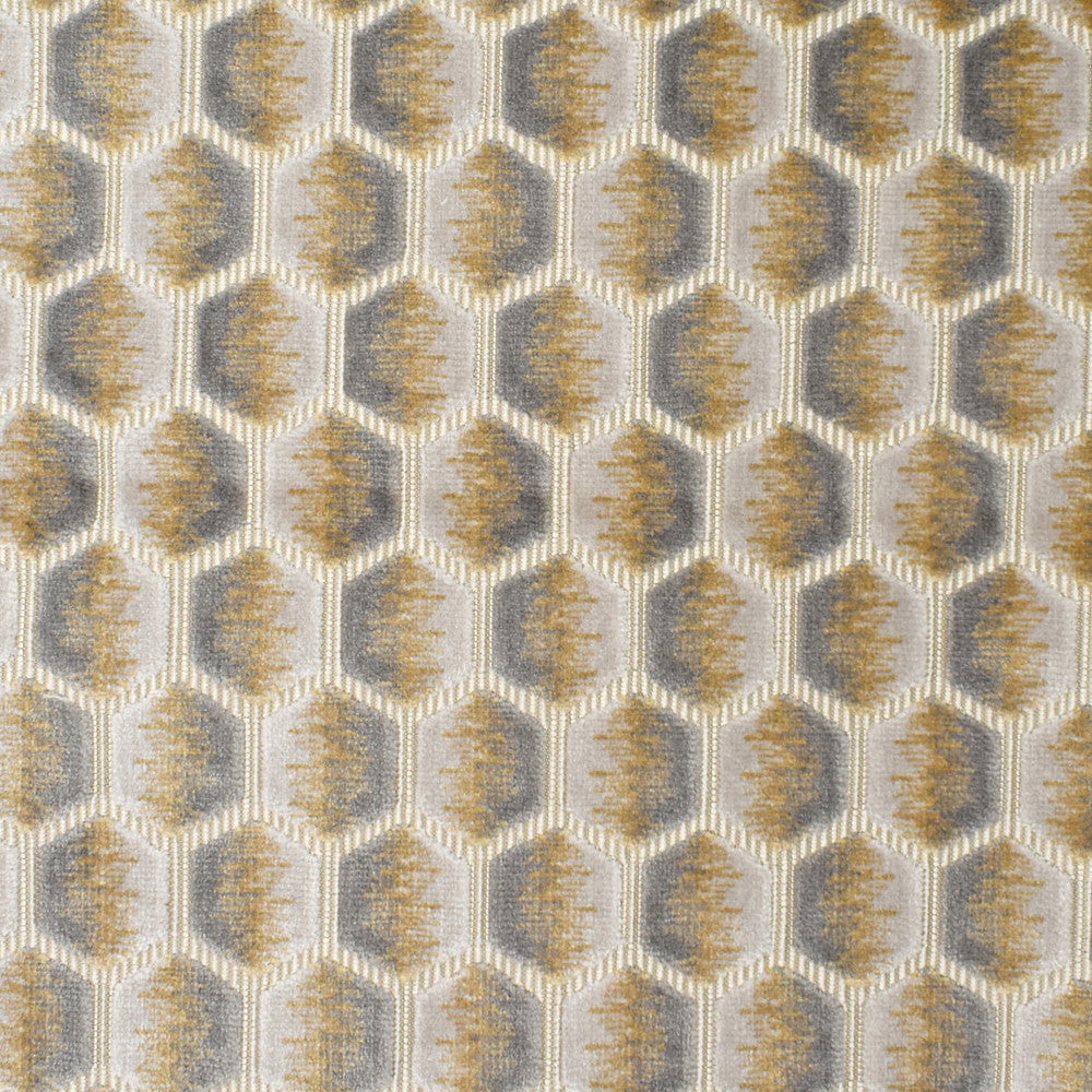 S3908 Beige by Greenhouse Fabric 51% Polyester, 49% Viscose India 50,000 </p><p>Repeat: 1.5" H, 2.75" V 54" - Fabric Carolina -