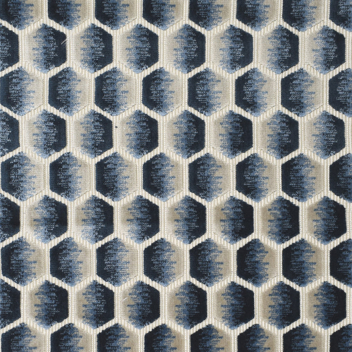 S3982 Waves by Greenhouse Fabric 51% Polyester, 49% Viscose India 50,000 double rubs </p><p>Repeat: 1.5" H, 2.75" V 54" - Fabric Carolina -