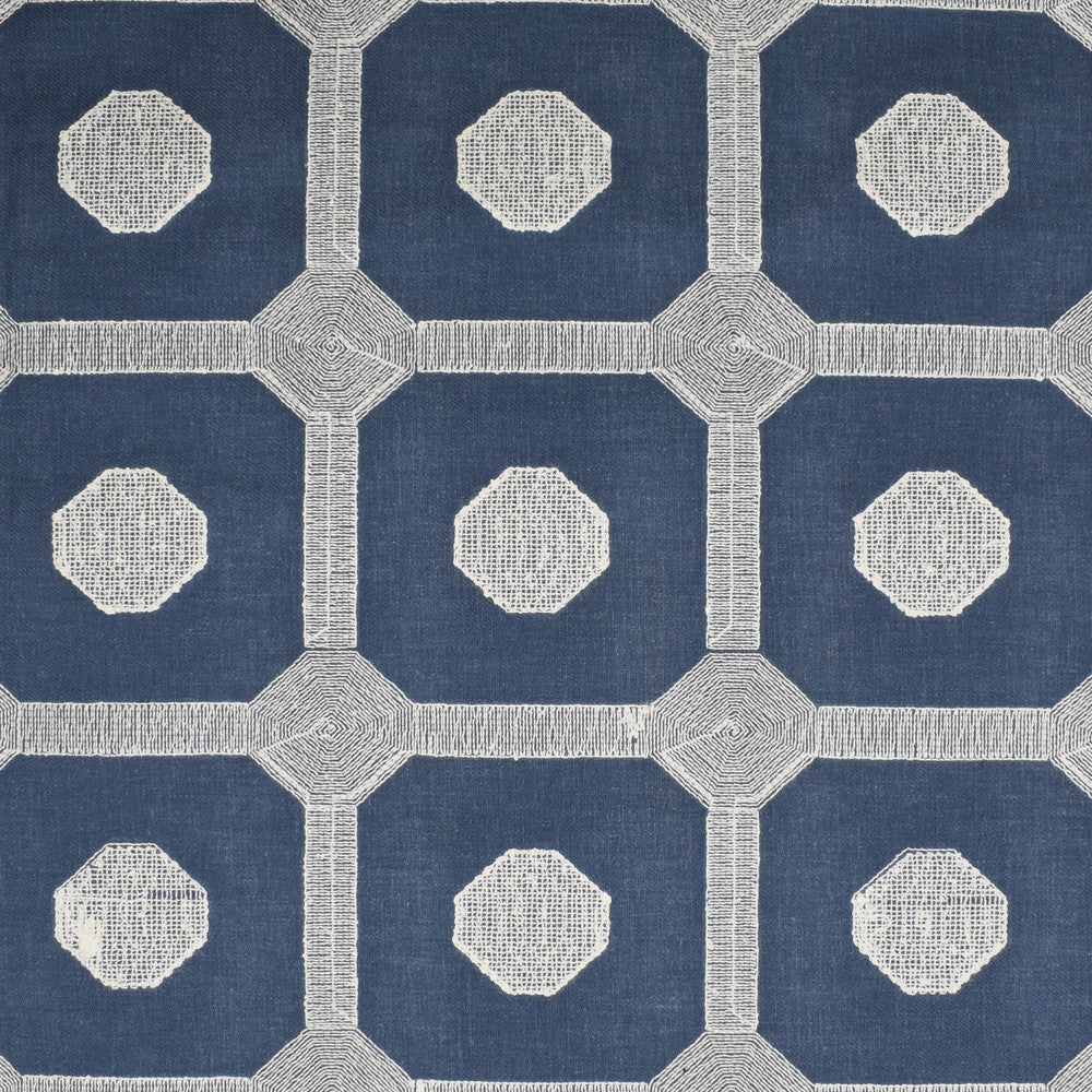 S4013 Denim by Greenhouse Fabric 68% Polyester, 21% Linen, 11% Cotton With 100% Cotton Embroidery India 9,000 double rubs </p><p>Repeat: 4.5" H, 4.7" V 52" - Fabric Carolina -