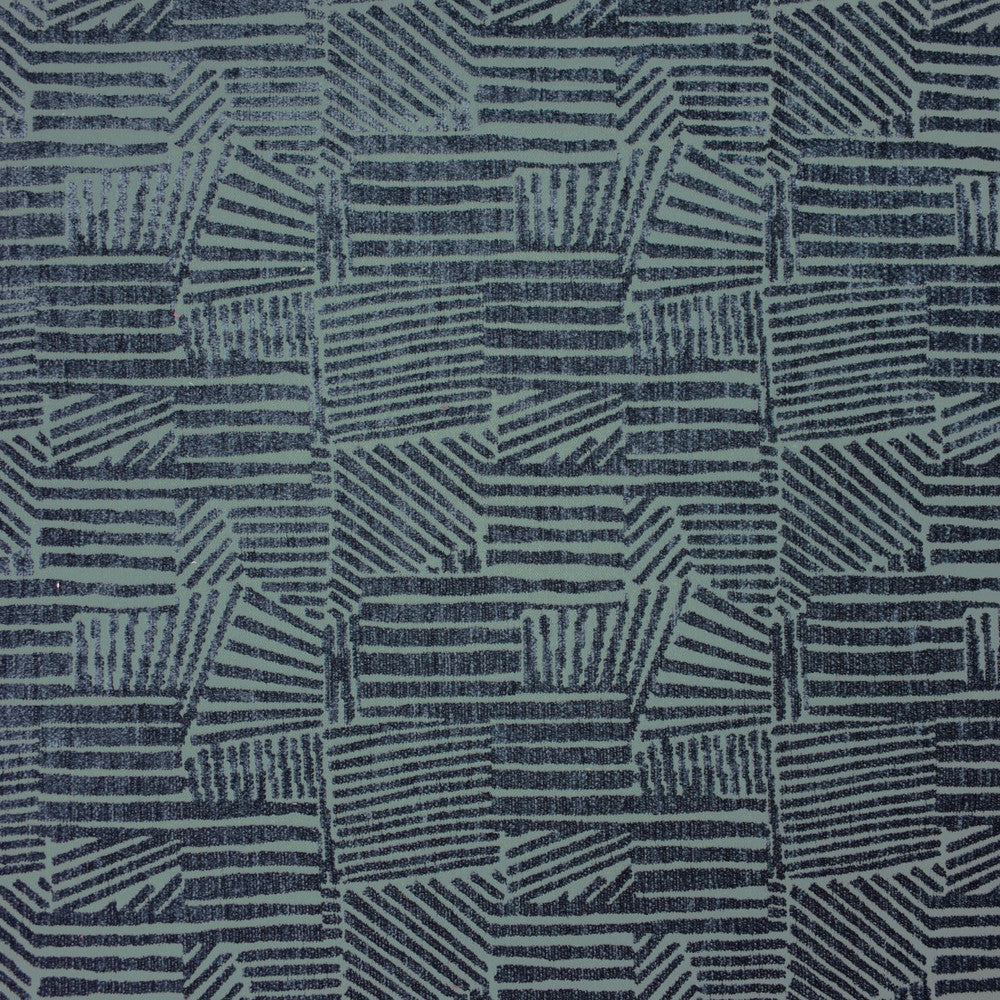 S4027 Teal by Greenhouse Fabric 66% Polyester, 34% Cotton India 20,000 </p><p>Repeat: 7.25" H, 6.875" V 54" - Fabric Carolina -