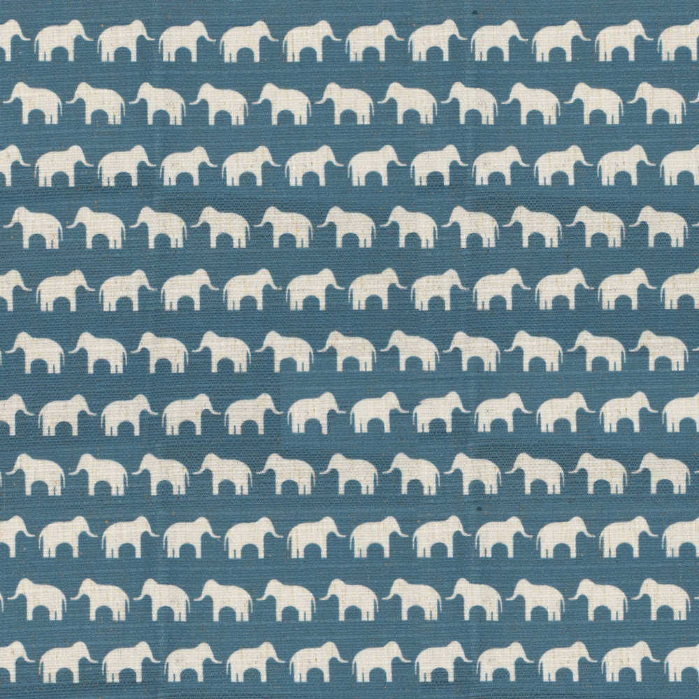 S4134 Peacock by Greenhouse Fabric M07: Memos by Color 91% Polyester, 9% Linen China 53,000 double rubs </p><p>Repeat: 1.2" H, 2.4" V 56" - Fabric Carolina -