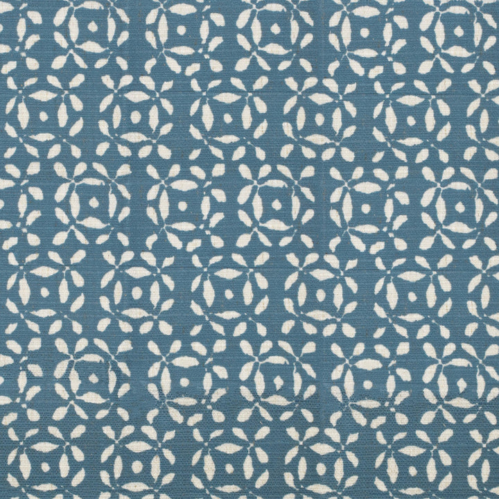 S4147 Peacock by Greenhouse Designer Fabric 91% Polyester, 9% Linen China 53,000 </p><p>Repeat: 9" H, 8.5" V 56" - Swanky Fabrics -