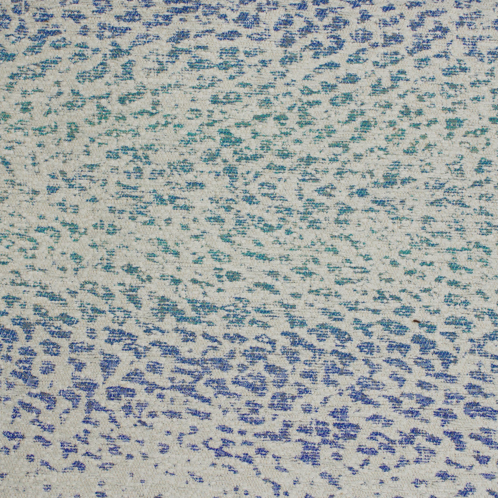S4373 Moonlight by Greenhouse Fabric 100% Polyester USA 80,000 </p><p>Repeat: 29.077" H, 27" V 54" - Fabric Carolina -