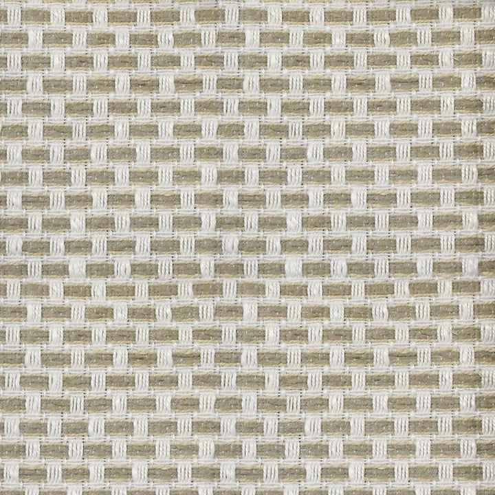 S4404 Twine by Greenhouse Designer Fabric S62: Outdoor Performance 98.28% Polyester (Uv), 1.72% Pcr Polyester (Uv) USA 63,000 double rubs </p><p>Repeat: .5" H, .5" V 58" - Swanky Fabrics -