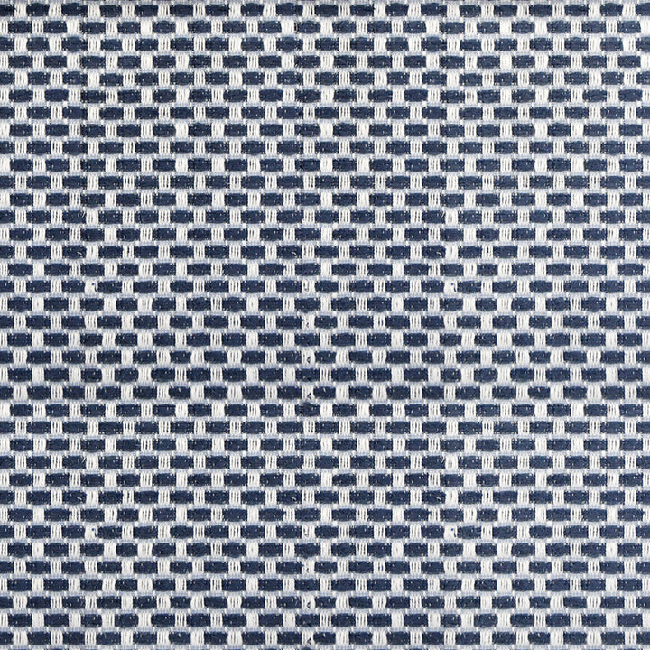 S4520 Indigo by Greenhouse Fabric 98.28% Polyester (Uv), 1.72% Pcr Polyester (Uv) USA 63,000 </p><p>Repeat: .5" H, .5" V 58" - Fabric Carolina -
