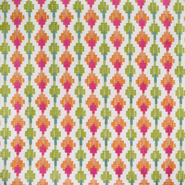 S4530 Esprit by Greenhouse Fabric 100% Polyester (Uv) USA 63,000 </p><p>Repeat: 1.813" H, 2" V 57" - Fabric Carolina -