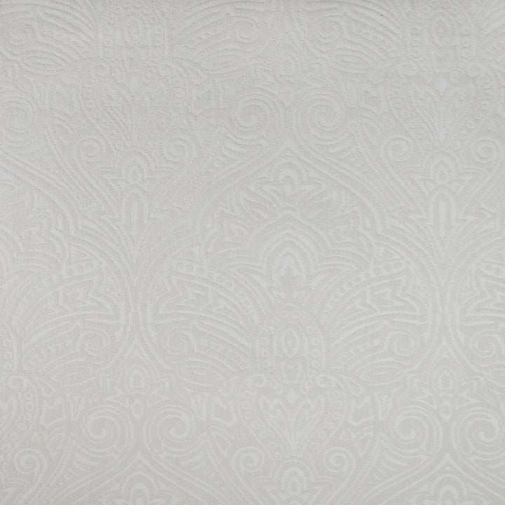 S4590 Snow by Greenhouse Fabric M09: Memos by Color 100% Polyester (Uv) 1,200 Light Hours USA 63,000 double rubs </p><p>Repeat: 27.875" H, 13.5" V 55" - Fabric Carolina -