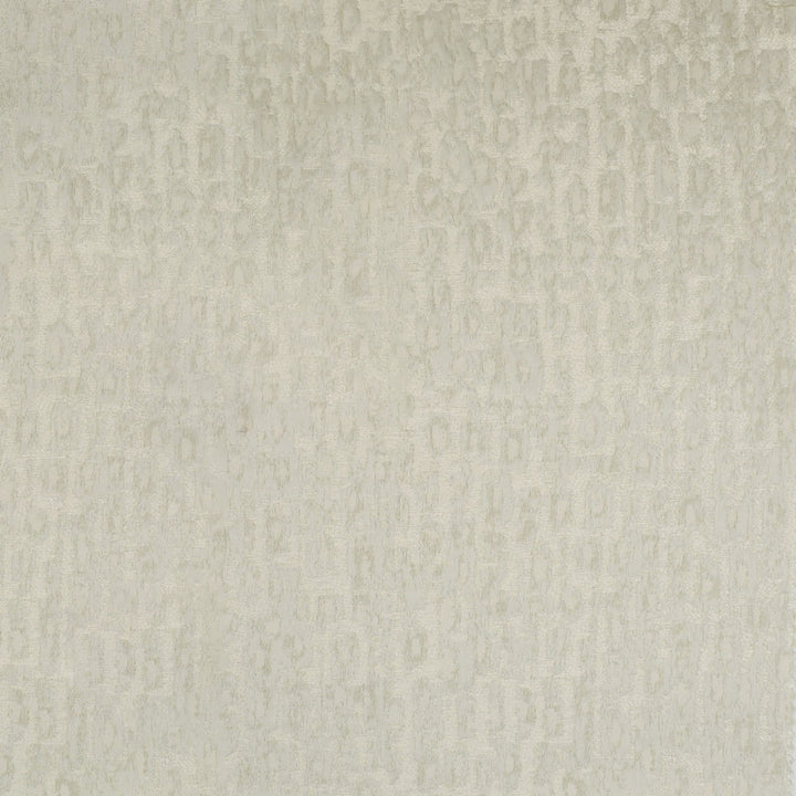 S4631 Pearl by Greenhouse Fabric 100% Polyester India 12,000 </p><p>Repeat: 9.3" H, 11.9" V 54" - Fabric Carolina -