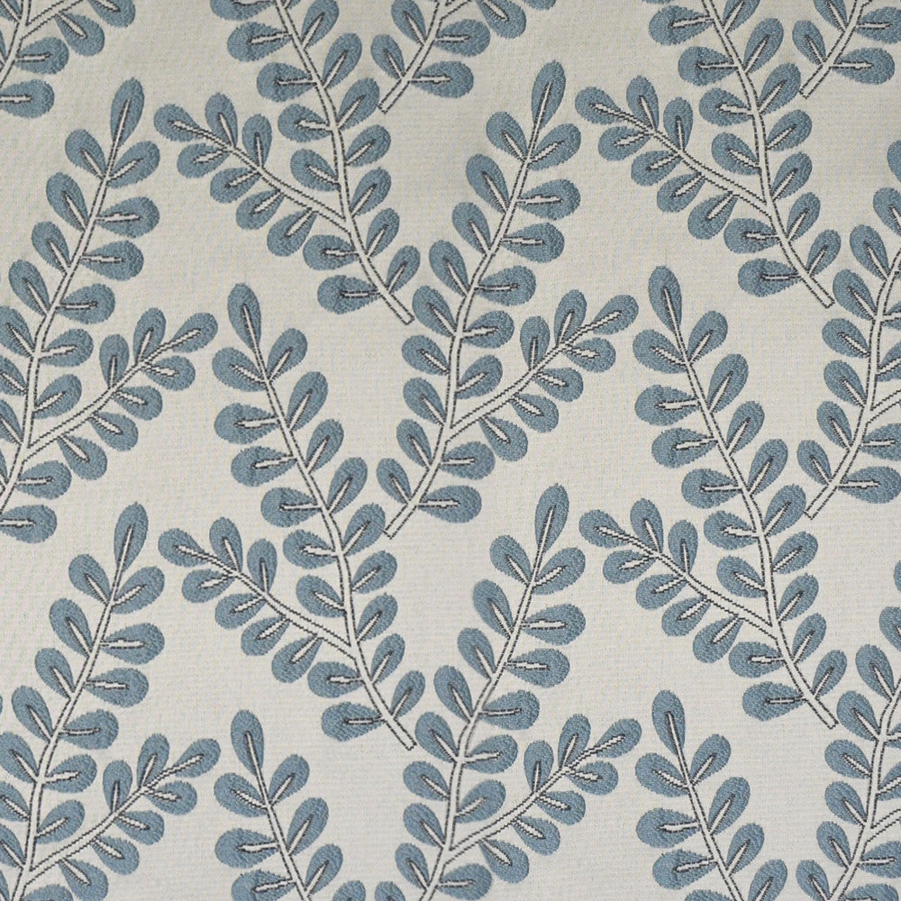 S4698 Bay by Greenhouse Fabric S66: Drapery & Bedding 100% Polyester India 21,000 double rubs </p><p>Repeat: 4.65" H, 4.4" V 54" - Fabric Carolina -