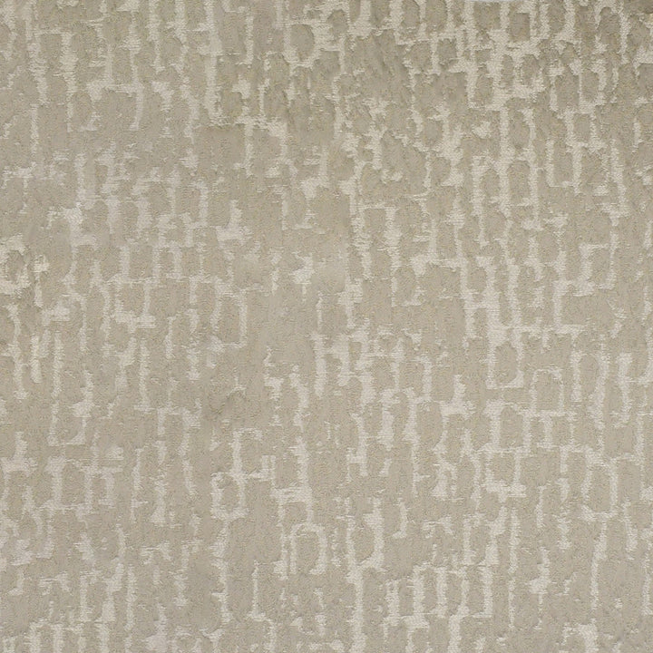S4699 Flint by Greenhouse Fabric 100% Polyester India 12,000 </p><p>Repeat: 9.3" H, 11.9" V 54" - Fabric Carolina -