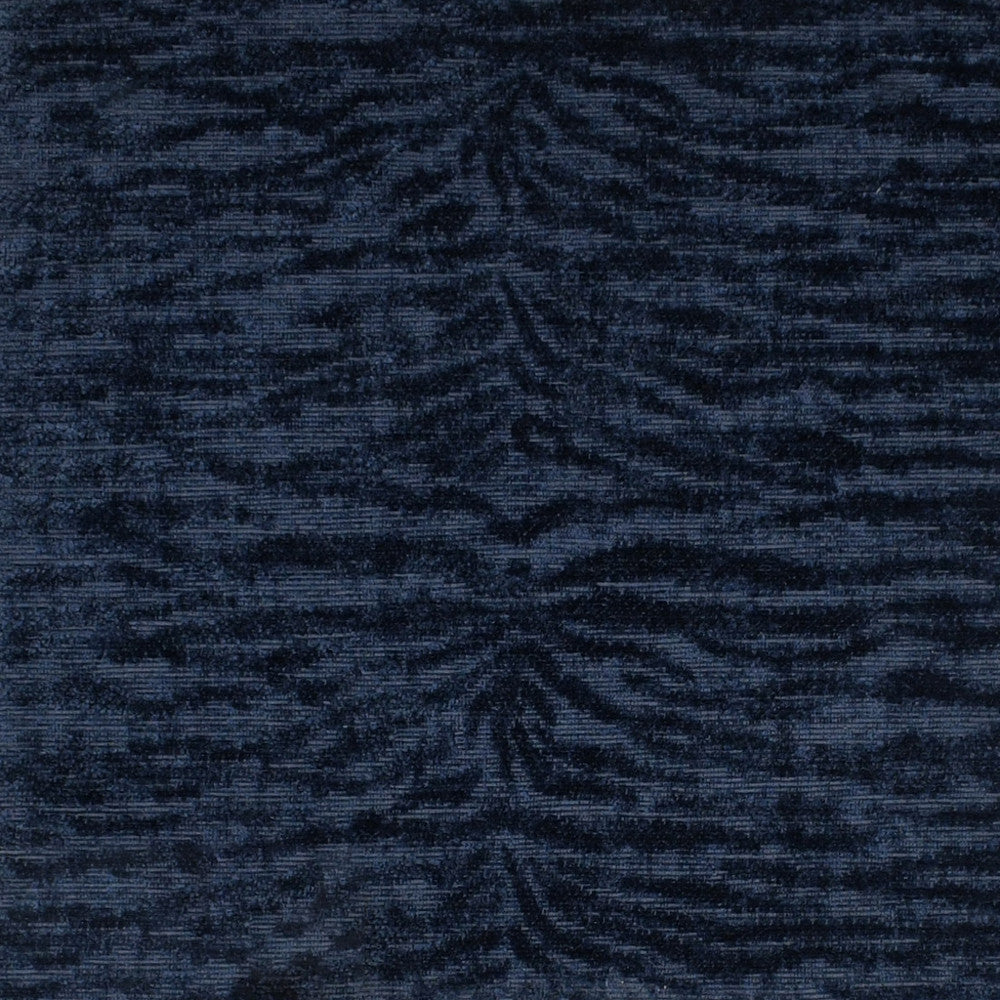 S4836 Marine by Greenhouse Fabric 100% Polyester India 51,000 </p><p>Repeat: 2.63" H, 1.97" V 54" - Fabric Carolina -