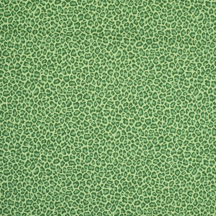 S4879 Jade by Greenhouse Fabric 100% Cotton Spain 51,000 </p><p>Repeat: 4.5" H, 4.5" V 54" - Fabric Carolina -