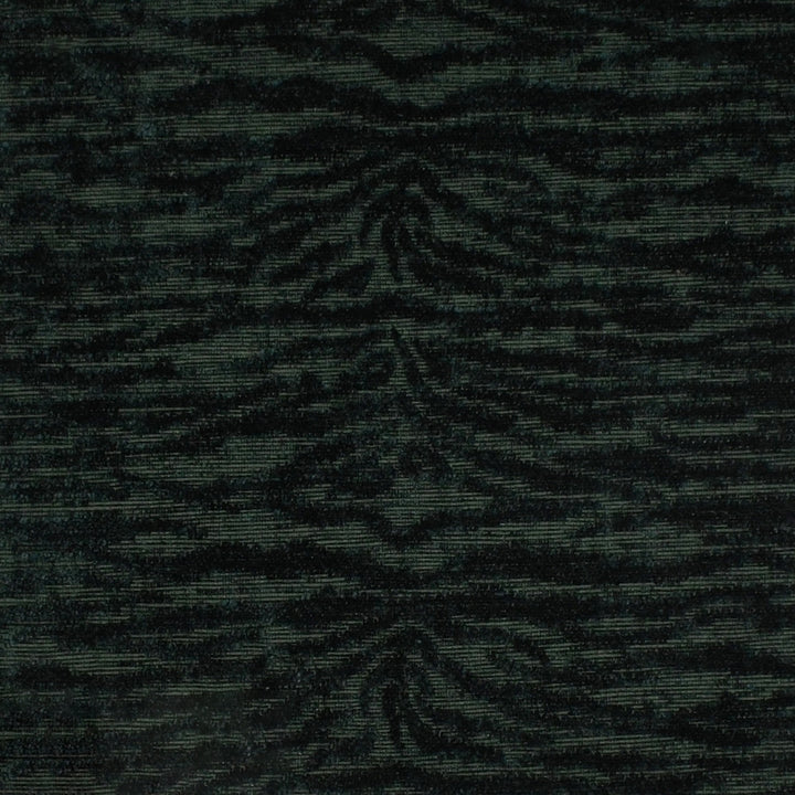 S4895 Kale by Greenhouse Fabric S70: Moss 100% Polyester India 51,000 double rubs Water & Soil Repellent </p><p>Repeat: 2.63" H, 1.97" V 54" - Fabric Carolina -