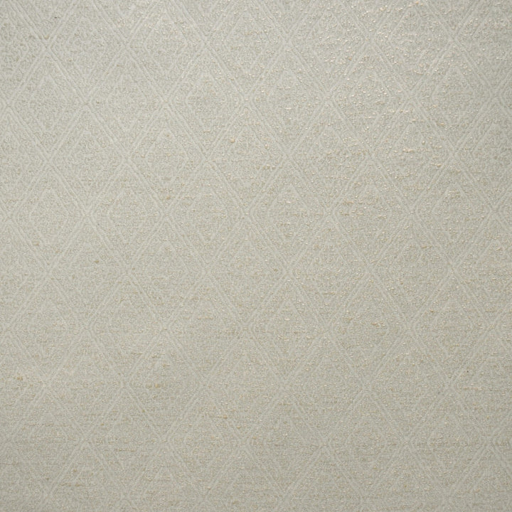 S4962 Ivory by Greenhouse Fabric 58% Polyester, 42% Cotton India 34,000 </p><p>Repeat: 2.75" H, 4.25" V 54" - Fabric Carolina -