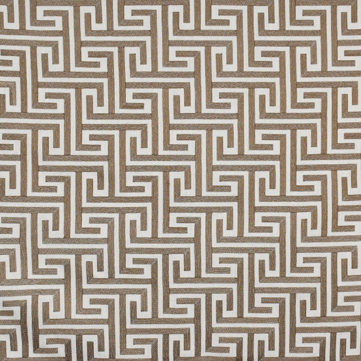 S4985 Cocoa by Greenhouse Fabric 100% Polyester W/ 100% Rayon Embroidery India 9,000 </p><p>Repeat: 6.625" H, 6.375" V 55" - Fabric Carolina -