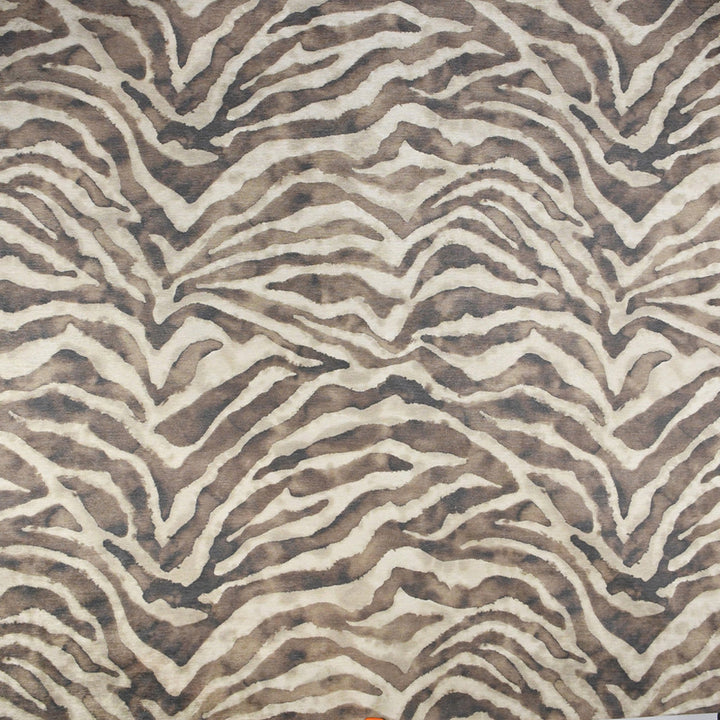 S4989 Bronze by Greenhouse Fabric 100% Polyester China 51,000 </p><p>Repeat: 27" H, 25.25" V 54" - Fabric Carolina -