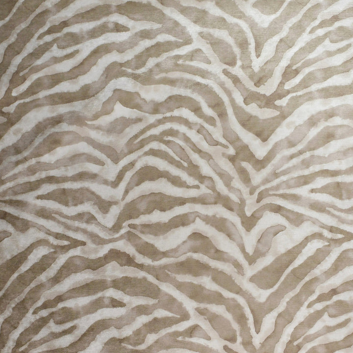 S4992 Cashew by Greenhouse Fabric 100% Polyester China 51,000 </p><p>Repeat: 27" H, 25.25" V 54" - Fabric Carolina -