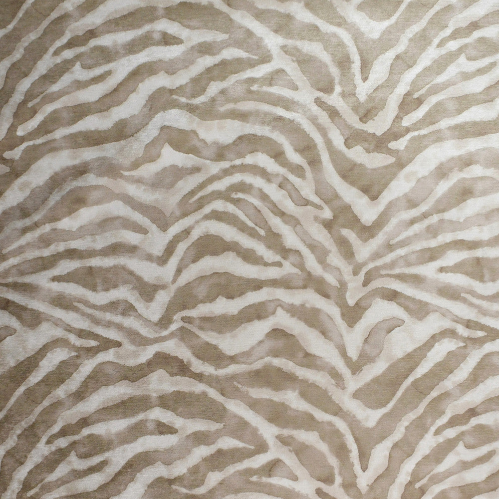S4992 Cashew by Greenhouse Fabric S72: Fawn 100% Polyester China 51,000 double rubs </p><p>Repeat: 27" H, 25.25" V 54" - Fabric Carolina -