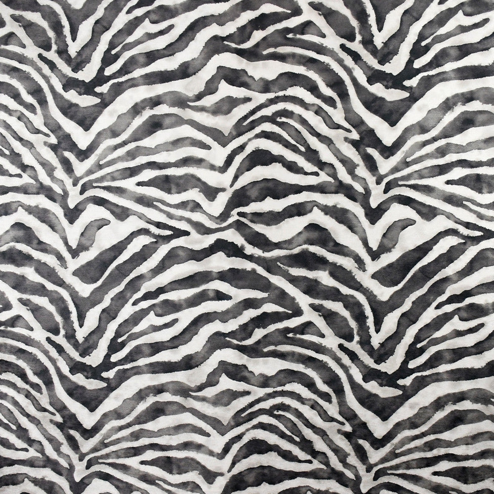 S5012 Ebony by Greenhouse Fabric 100% Polyester China 51,000 </p><p>Repeat: 27" H, 25.25" V 54" - Fabric Carolina -