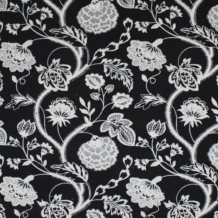 S5058 Black by Greenhouse Fabric 70% Polyester, 30% Cotton India Drapery </p><p>Repeat: 8.5" H, 9.45" V 54" - Fabric Carolina -