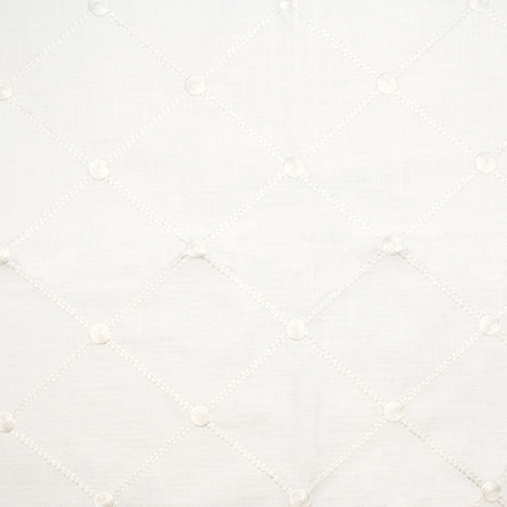 S5066 Cream by Greenhouse Fabric M11: Memos by Color 80% Cotton, 20% Viscose With 100% Viscose Embroidery India 7,500 double rubs </p><p>Repeat: 4.375" H, 5.125" V 52" - Fabric Carolina -