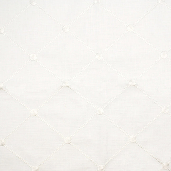 S5066 Cream by Greenhouse Fabric 80% Cotton, 20% Viscose With 100% Viscose Embroidery India 7,500 </p><p>Repeat: 4.375" H, 5.125" V 52" - Fabric Carolina -