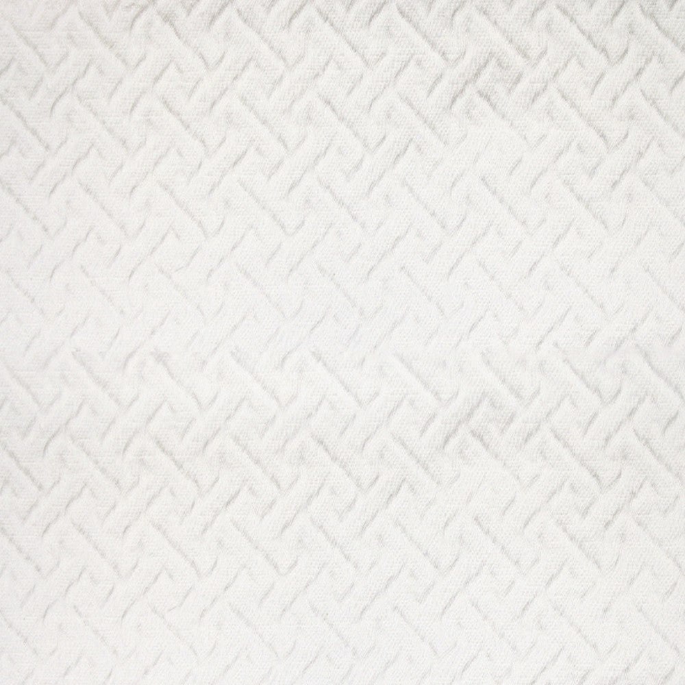 S5141 Pearl by Greenhouse Fabric 59% Cotton, 41% Polyester India 32,500 </p><p>Repeat: 1" H, 1" V 55" - Fabric Carolina -