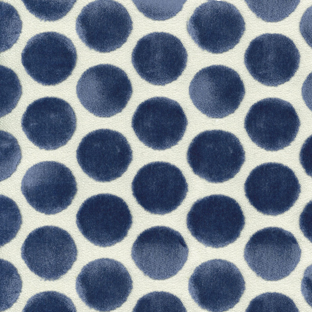 S5250 Twilight by Greenhouse Fabric 86% Viscose, 14% Polyester India 18,000 </p><p>Repeat: 3.5" H, 2.2" V 58" - Fabric Carolina -