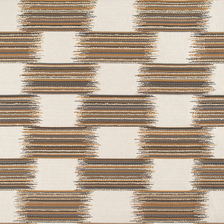 S5415 Tweed by Greenhouse Fabric 67.15% Polyester, 32.61% Rayon, .24% Nylon USA 33,000 </p><p>Repeat: 7.375" H, 16.313" V 57" - Fabric Carolina -