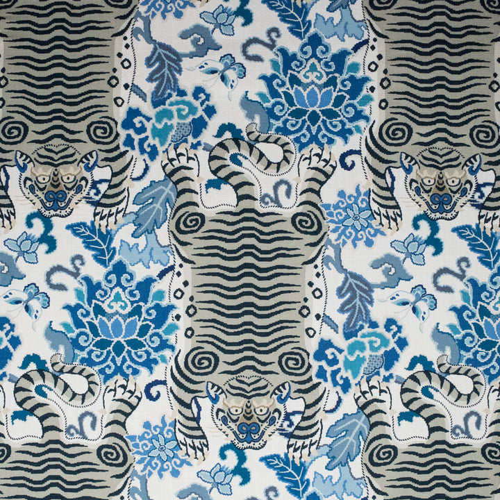S5455 Blue Moon by Greenhouse Fabric 100% Cotton Spain 6,000 </p><p>Repeat: 13.5" H, 32" V HD 54" - Fabric Carolina -