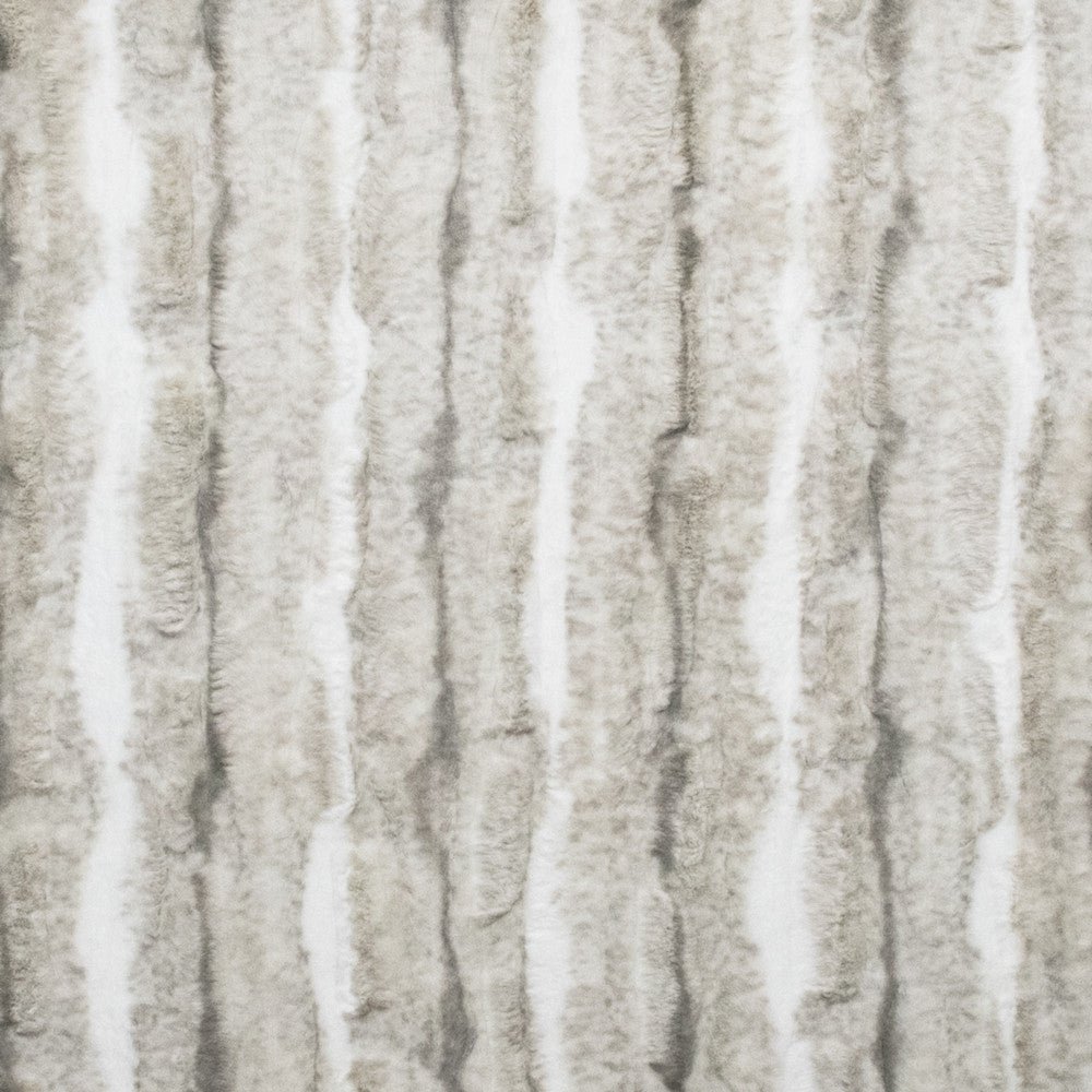 S5476 Snow Bunny by Greenhouse Fabric M14: Memos by Color 100% Polyester China 51,000 double rubs </p><p>Repeat: 16.75" H, 25.25" V 54" - Fabric Carolina -