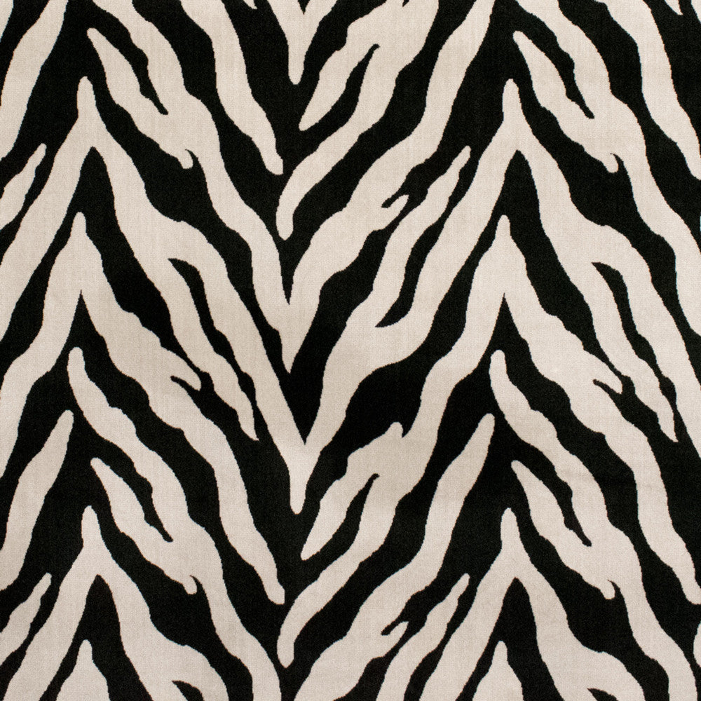 S5489 Ebony/Ivory by Greenhouse Fabric M14: Memos by Color 56% Viscose, 44% Polyester India 100,000 double rubs </p><p>Repeat: 13.5" H, 14" V 54" - Fabric Carolina -