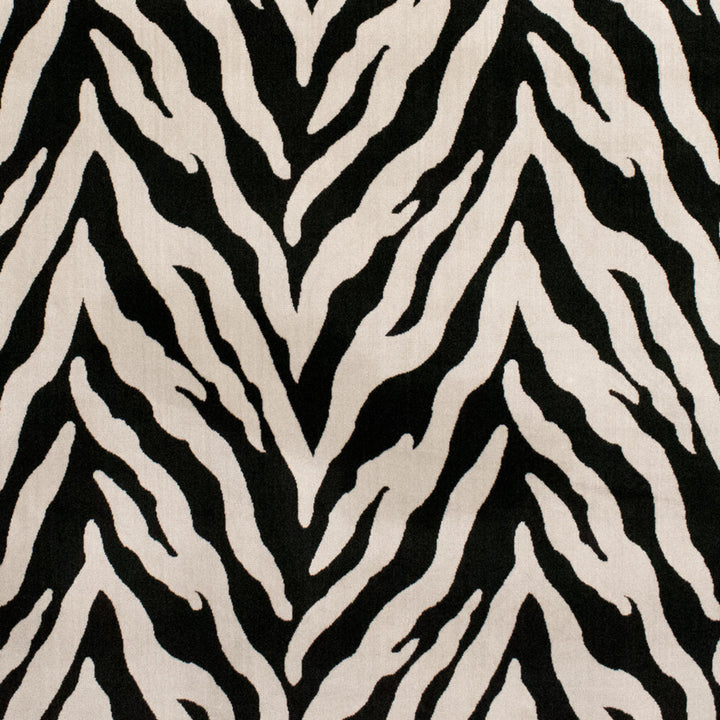 S5489 Ebony/Ivory by Greenhouse Fabric M14: Memos by Color 56% Viscose, 44% Polyester India 100,000 double rubs </p><p>Repeat: 13.5" H, 14" V 54" - Fabric Carolina -