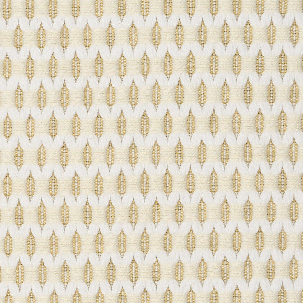 S5520 Snowy by Greenhouse Fabric 52.39% Cotton, 47.61% Polyester (Uv) USA 33,000 </p><p>Repeat: .938" H, .375" V 56" - Fabric Carolina -
