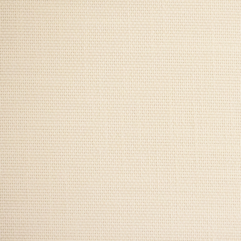 S5529 French Vanilla by Greenhouse Fabric 100% Polyester USA 33,000 </p><p>Repeat: .438" H, .313" V 55" - Fabric Carolina -