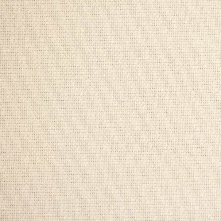 S5529 French Vanilla by Greenhouse Fabric 100% Polyester USA 33,000 </p><p>Repeat: .438" H, .313" V 55" - Fabric Carolina -