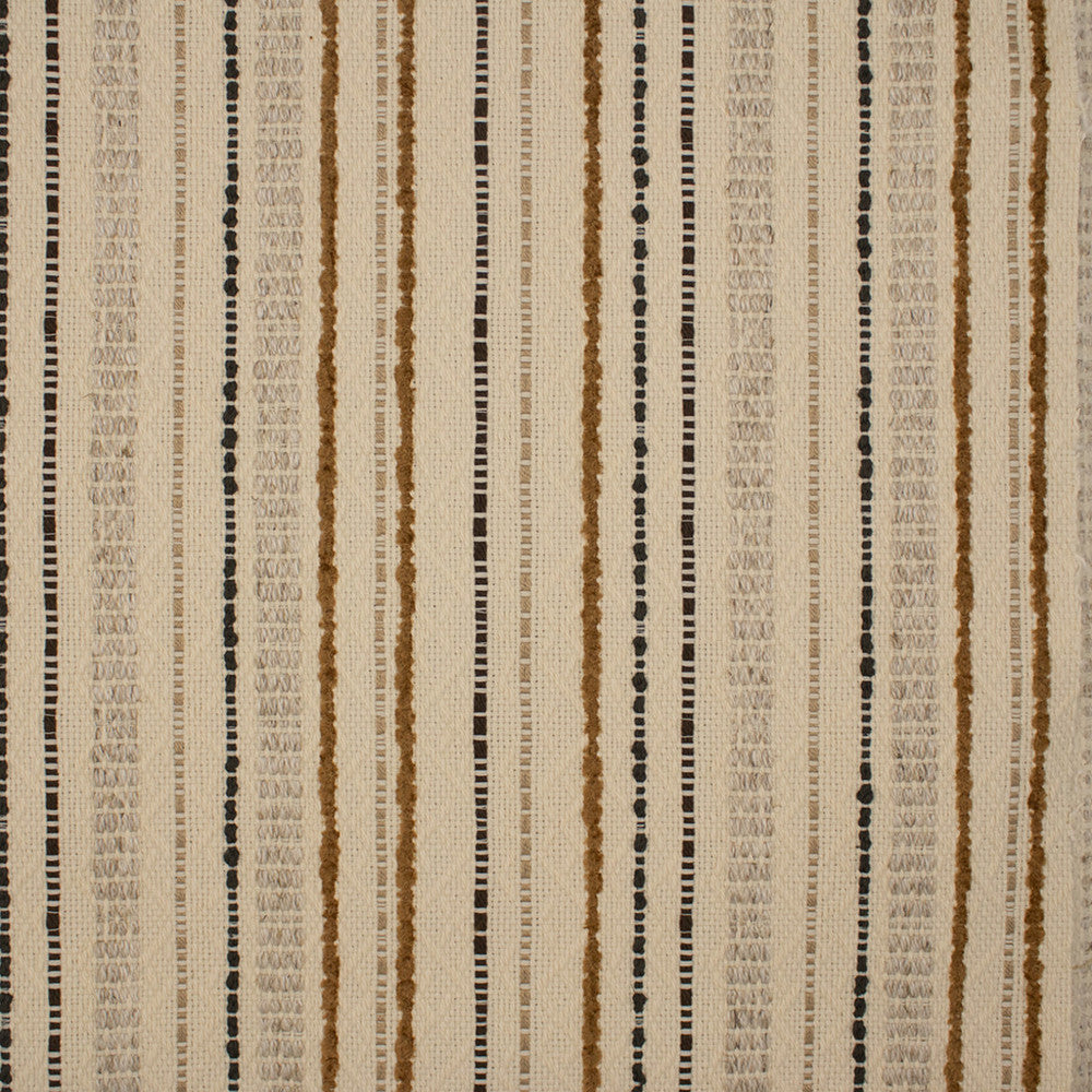 S5579 Chestnut by Greenhouse Fabric 55.16% Cotton, 26.94% Pcr Polyester, 14.39% Rayon, 3.51% Flax USA 33,000 </p><p>Repeat: 2.25" H, 7.563" V 55" - Fabric Carolina -