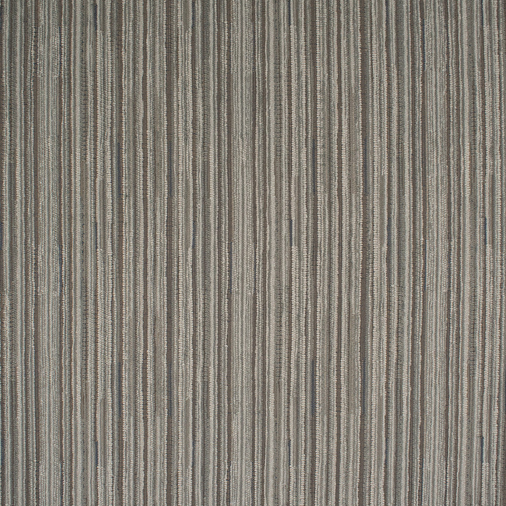 S5633 Pewter by Greenhouse Fabric 77.09% Polyester, 22.91% Polyester (Uv) USA 33,000 </p><p>Repeat: 5.875" H, 5.063" V 58" - Fabric Carolina -