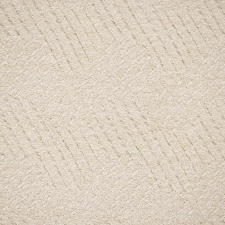 S5809 Alabaster by Greenhouse Fabric 100% Polyester India 50,000 </p><p>Repeat: 3.5" H, 4" V 55" - Fabric Carolina -