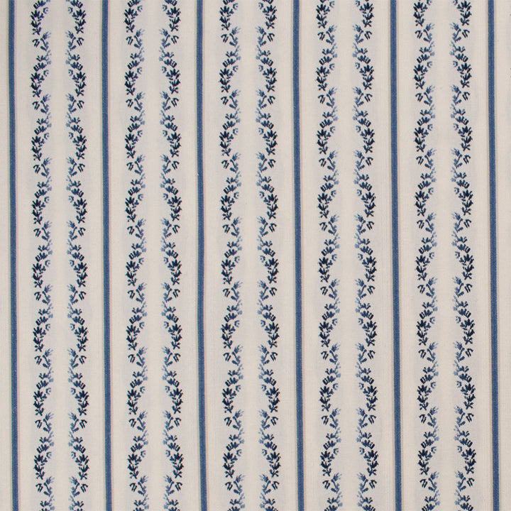 S5828 Caspian by Greenhouse Fabric 100% Cotton Turkey 30,000 </p><p>Repeat: 2.825" H, 1.825" V 57" - Fabric Carolina -