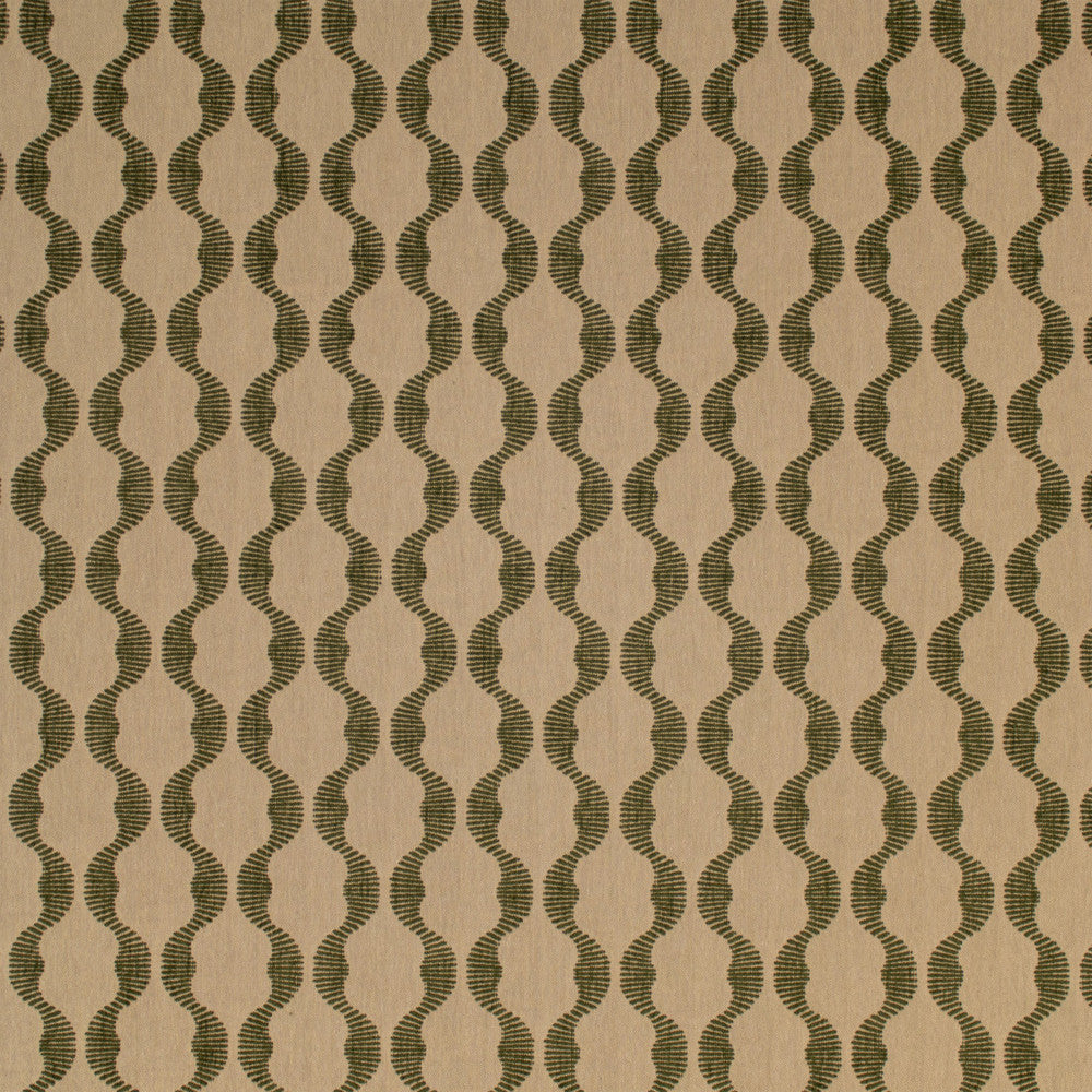 S6947 Ivy by Greenhouse Fabric 65.08% Polyester, 26.19% Pre-Crcotn, 8.73% Pcr Polyester USA 33,000 </p><p>Repeat: 3.625" H, 3.438" V 56" - Fabric Carolina -