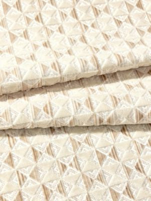 Parlor Velvet Nougat SC273240001 by Scalamandre Fabric THE METROPOLITAN MUSEUM OF ART 75% COTTON 25% VISCOSE INDIA MEDIUM DUTY Horizontal: 2.2" and Vertical: 2.2" 55 - Fabric Carolina -