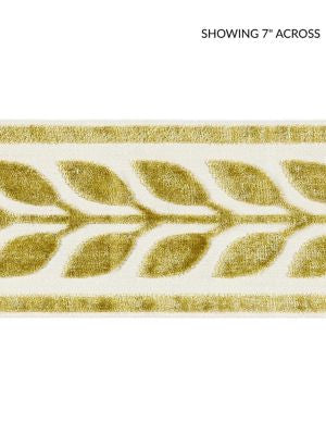 <p>Vigne Velvet Tape Vert SCT32780001 by Scalamandre Trim</p><p><strong>Required Minimum Quantity Purchase: Fabrics by the yard 1 YARD MINIMUM </p><p>Book: ORIANA</p><p>Content: 50% VISCOSE 50% COTTON</p><p>Origin: INDIA</p><p>Performance: LIGHT DUTY</p><p>Repeat: Horizontal: 1.5" and Vertical: </p><p>Width: 4.13</p>