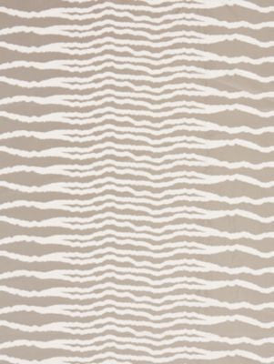 <p>Desert Mirage Mercury SC270280003 by Scalamandre Fabric</p><p><strong>Required Minimum Quantity Purchase: Fabrics by the yard 1 YARD MINIMUM </p><p>Book: MODERN NATURE</p><p>Content: 80% VISCOSE 20% POLYESTER</p><p>Origin: INDIA</p><p>Performance: LIGHT DUTY</p><p>Repeat: Horizontal: and Vertical: 18.75"</p><p>Width: 55</p>