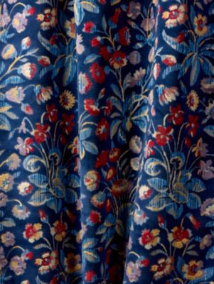 Millefleur Velvet Navy Lilac SC273280003 by Scalamandre Fabric THE METROPOLITAN MUSEUM OF ART 100% COTTON U.S.A. MEDIUM DUTY Horizontal: 32.25" and Vertical: 26" 52 - Fabric Carolina -